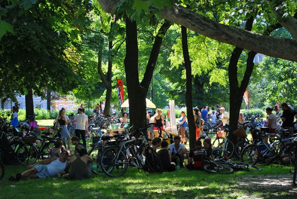 Piknik w Parku Tołpy, 8. czerwca, fot. Magda Kościańska