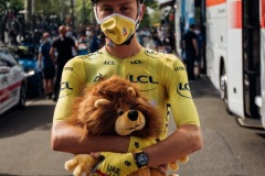 met-helmets-tdf20-stage21-05