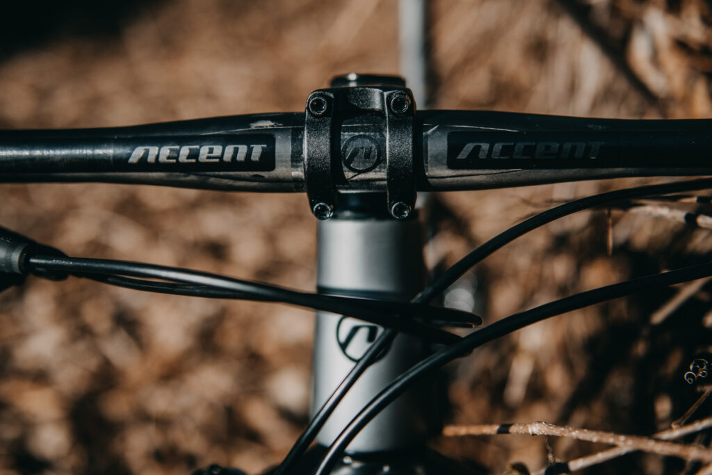 Accent Bikes Peak Carbon Boost EVO XTR
